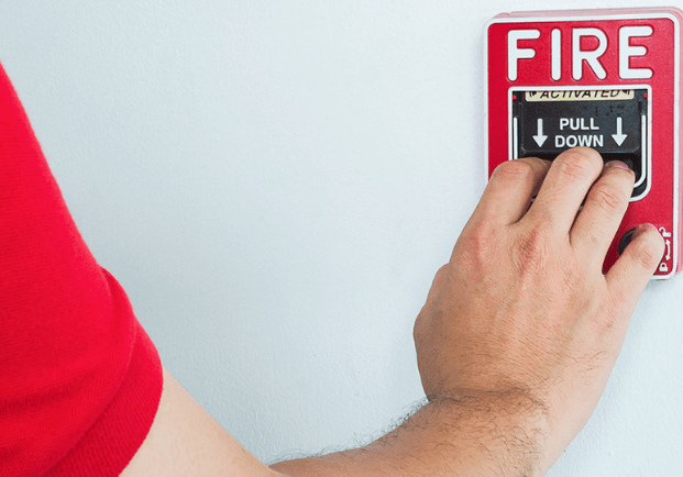 آلية تشغيل أجراس وصفارات إنذار الحريق